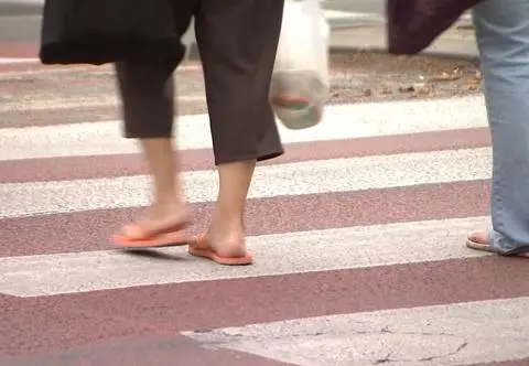 Mandaty za prędkość dla pieszych na Słowacji. Absurd, który obiegł świat