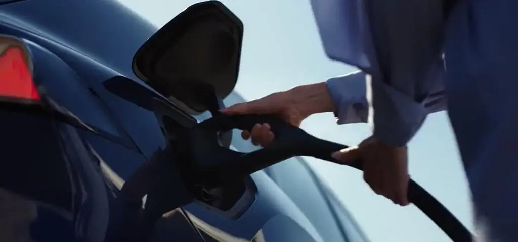Geely ładuje samochód w 4,5 minuty. Chińczycy pobili rekord BYD