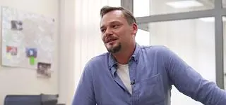 Roman z "Detektywów" zdradza sekrety z życia prywatnego! Andrzej Rozmus o żonie, studiach i pochodzeniu [TYLKO U NAS]
