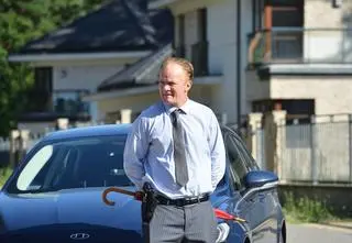 Tragiczne chwile Eryka Lubosa. Spłonęło jego mieszkanie!