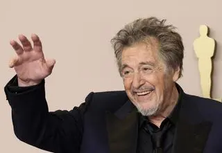 Al Pacino związał się z dużo młodszą kobietą. Nie uwierzył, gdy zaszła z nim w ciążę. Co ustalili w sprawie dziecka?