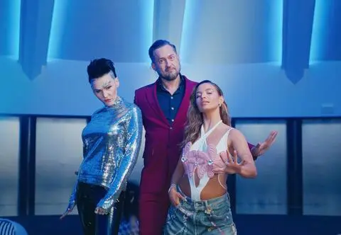 Kto śpiewa piosenkę w reklamie ramówki TVN wiosna 2025?
