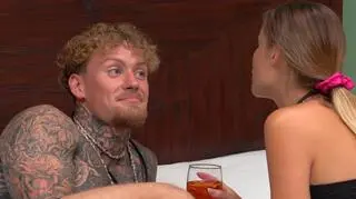 "Hotel Paradise 11". Milan i Magda