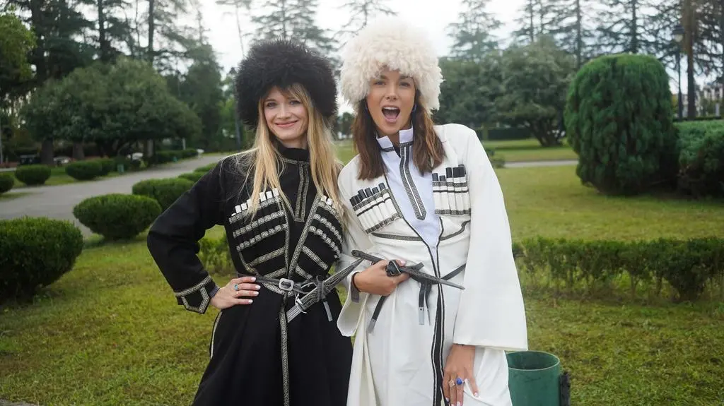 Azja Express: Izabela i Paulina