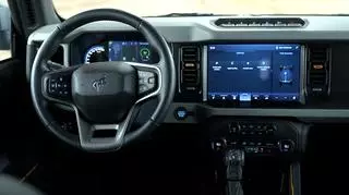 NCAP odbierze gwiazdki za brak przycisków w kabinie