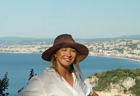 Z Warszawy na Lazurowe Wybrzeże. Bohaterka pierwszego odcinka "Jestem z Polski 18" pokaże życie w luksusie