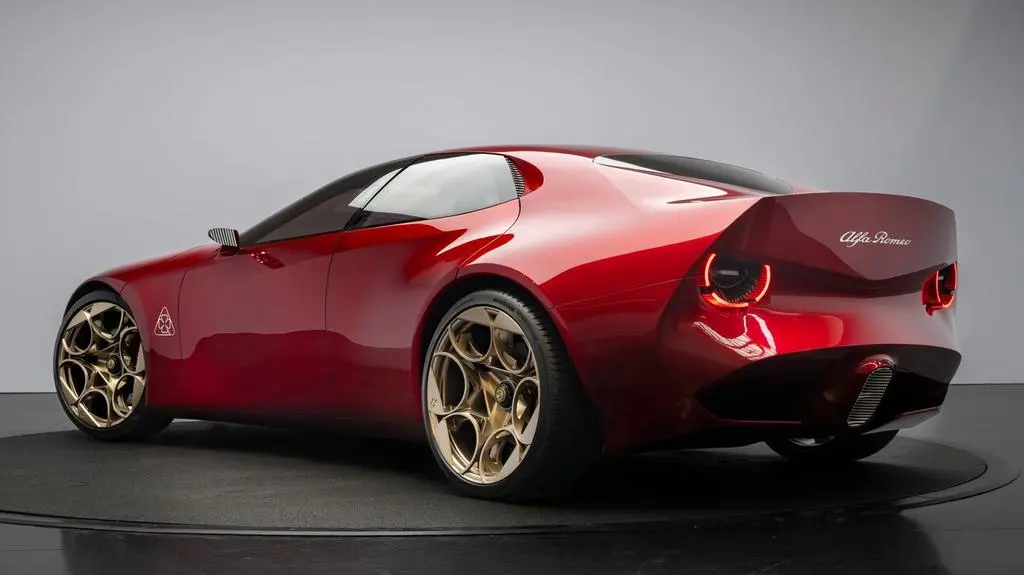 Alfa_Romeo-Cuorerosso_Concept-2026-1280-97df15e2f3be473a9bbc8bc4801fc24027