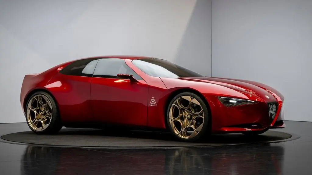 Alfa_Romeo-Cuorerosso_Concept-2026-1280-b49698d943361ee54402224ad0720bb4a0