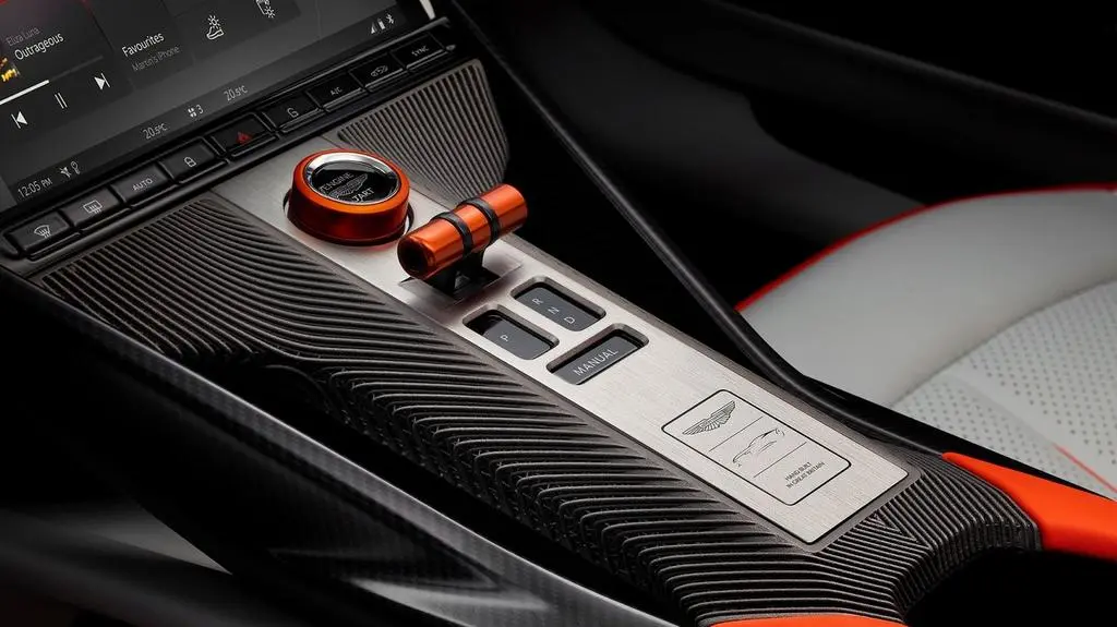 Aston_Martin-Valen-2028-1280-d88d3546e70842069fd782632019da72d0