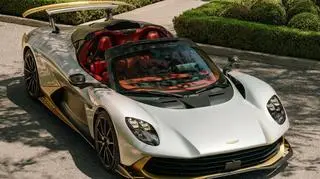 Aston_Martin-Valhalla_Spider-2028-1280-5a0c1c72249aae2880116b96f016b33645
