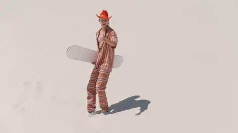 Top Model: Maciek zaszalał na pustynnej sesji 