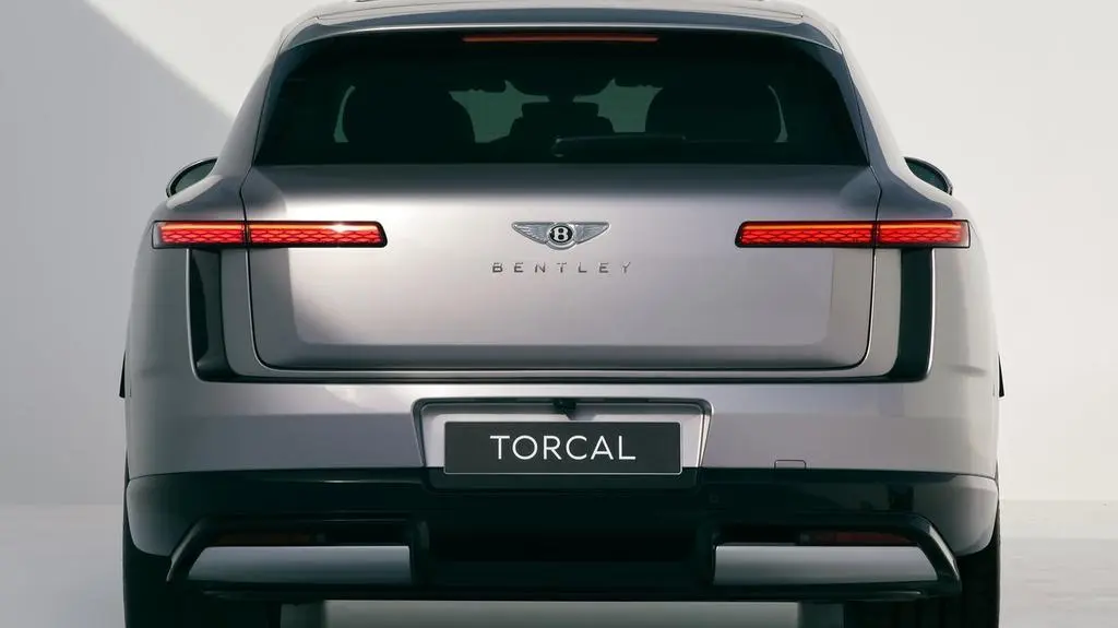 Bentley-Torcal-2028-1280-7a2b86e68ba802fd200fbd48e1c9b31d57