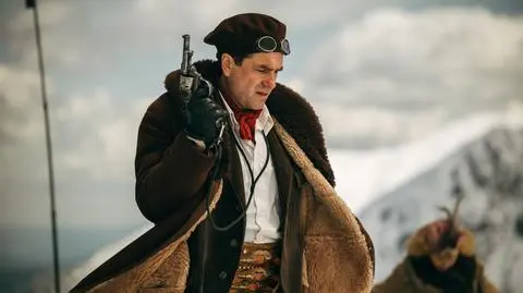 Prezentujemy oficjalny plakat „Niebezpiecznych Dżentelmenów”. Co się zdarzyło w Zakopanem… zostaje zakopane