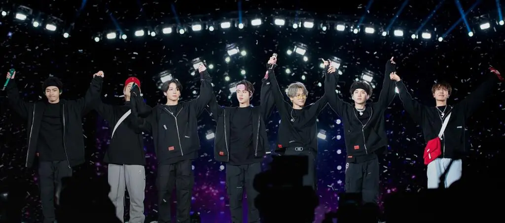 BTS - Speak Yourself (The Final)