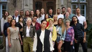 The Traitors. Zdrajcy: Malwina Wędzikowska i uczestnicy