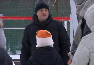 Na Wspólnej PRZED EMISJĄ odcinka 3789 W TV: Sławek wpada w szał na placu zabaw! Doprowadza dzieci do płaczu! Czy zdecyduje się na leczenie?