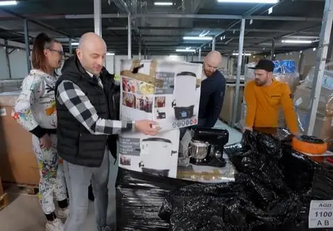 Zakup w ciemno: Kto pozazdrościł palety ze sprzętami kuchennymi?