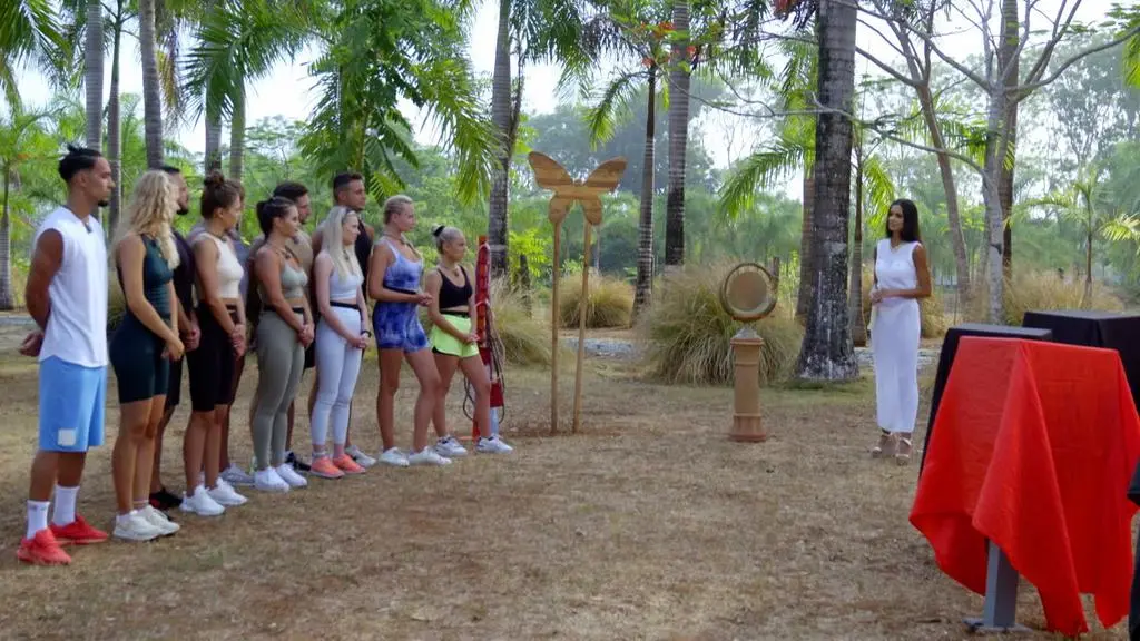 TVN7_PRORES_HOTEL_PARADISE_S06_ODC_50_POP1