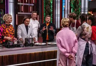 Półfinał w "MasterChef Nastolatki"! Kto będzie gościem specjalnym?