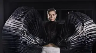 Top Model 12: Sesja z rzeźbami Daniela Firmana