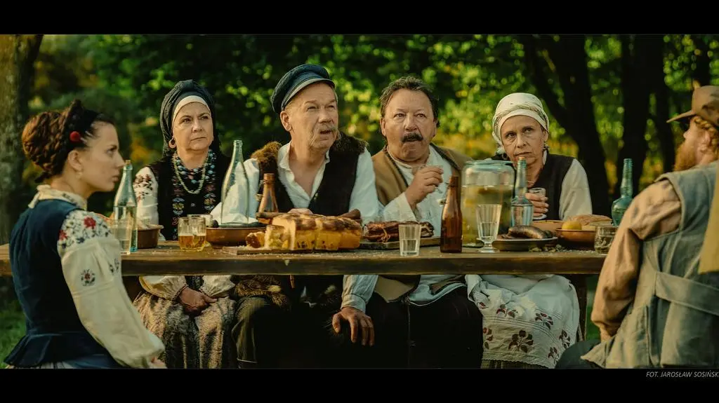 _SAMI_SWOI_POCZATEK__Fot_Jaroslaw_Sosinski_fotos_nr__-3739-min