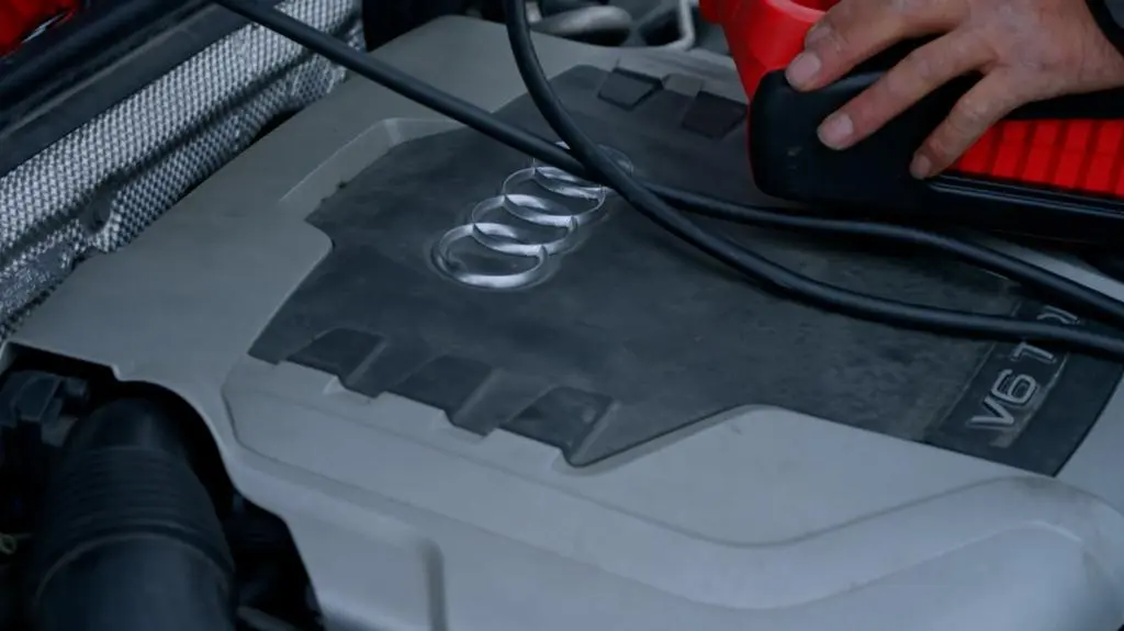 zh s15 odcinek 7 still (27)