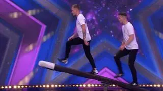 Mam Talent!: Wysokie skoki Sky Squad! 