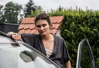 Detektywi: Kasia wciela się w nową rolę i... idzie na randkę z nieznajomym! 