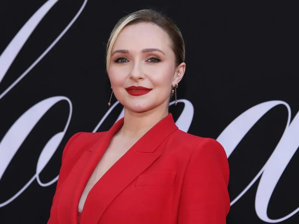  Hayden Panettiere