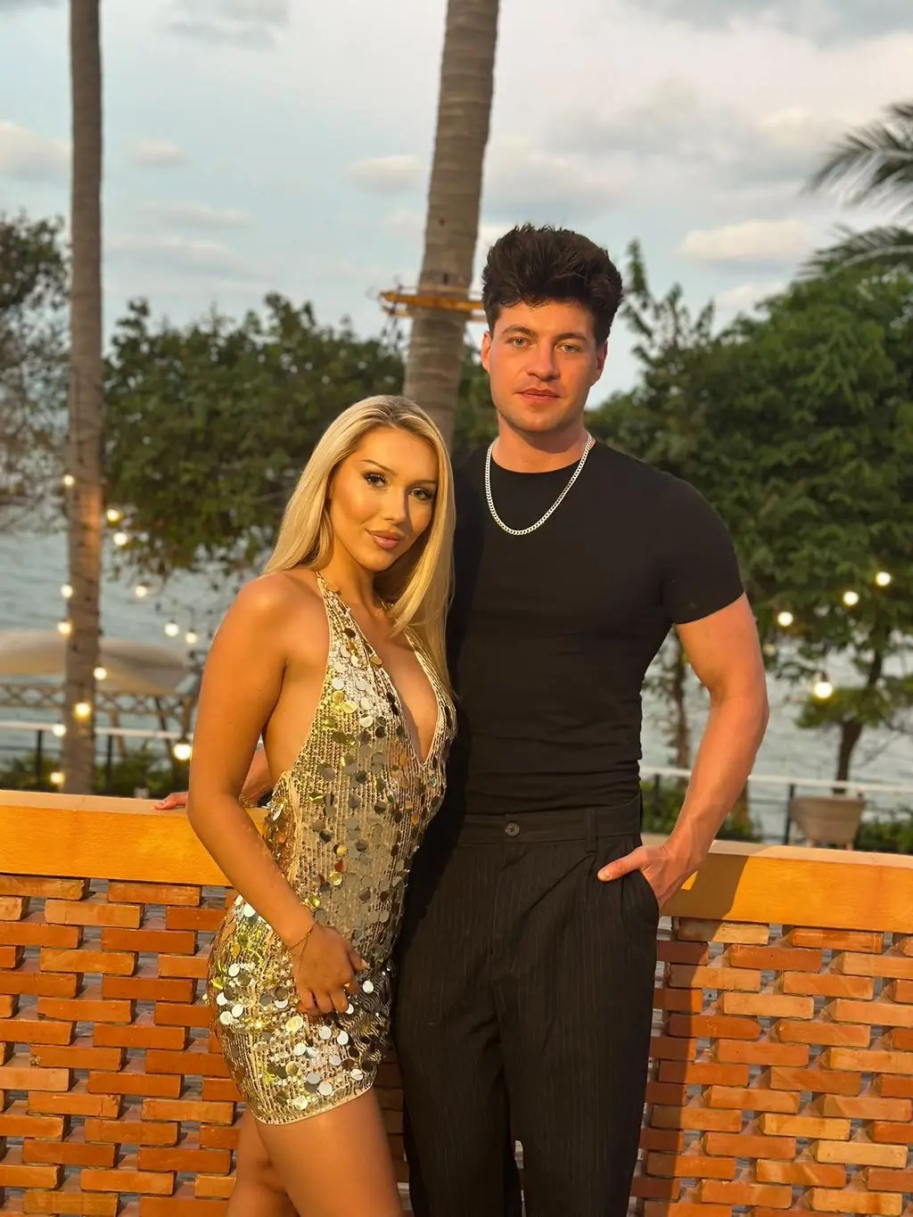 Hotel Paradise 13. Rajscy reporterzy