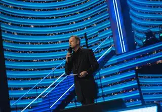 Top of The Top Sopot Festival 2023: Polskie utwory w orkiestrowych aranżacjach oraz latający prowadzący, czyli jak zakończył się Festival? 