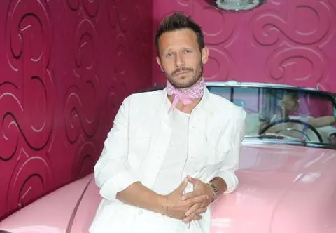 Mateusz Banasiuk jest synem znanego aktora. Niewiele osób wie o ich pokrewieństwie 