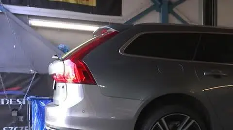 Wymiana opon na letnie. Kiedy najlepiej je zmienić, ile powinno być stopni?