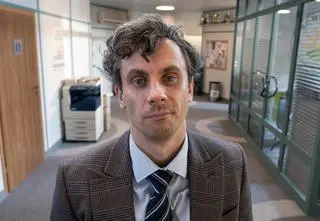 Camera Cafe. Nowe parzenie: Ojciec Roman prawdę Ci powie.