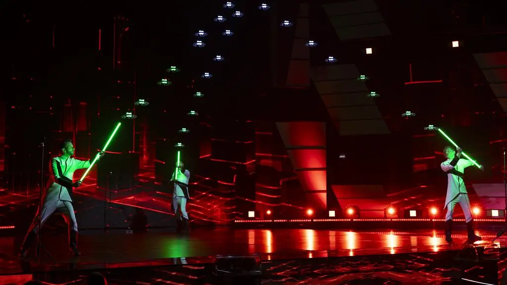 Mam Talent!: MultiVisual + Astranate