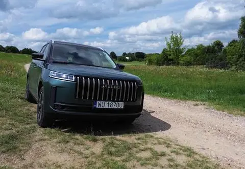 Jaecoo 5 Hybrid - „jeździ przyjemnie”