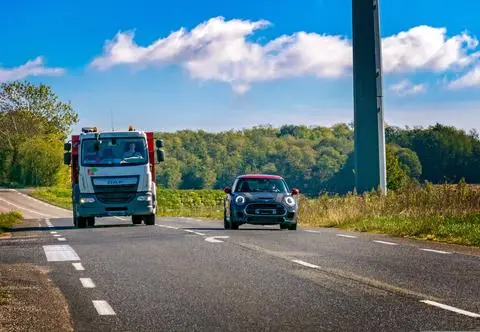 Koniec e-TOLL dla aut z przyczepą