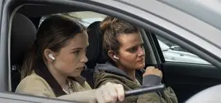 Kasia Gałązka o nowościach w 2. sezonie "Młodych glin" i relacji z Zosią Zborowską-Wroną. "Czasem ją uspokajam"[TYLKO U NAS]