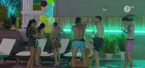 Michał i Kuba w "Hotelu Paradise" rzucili się na siebie?! "Jest mi wstyd"
