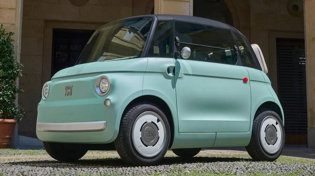 Fiat-Topolino-2024-1600-01
