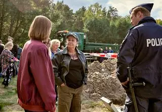 Lipowo. Zmowa milczenia PRZED EMISJĄ W TV: Ludzkie szczątki wykopane na Polanie Czarownic! Jakie tajemnice się za tym kryją?