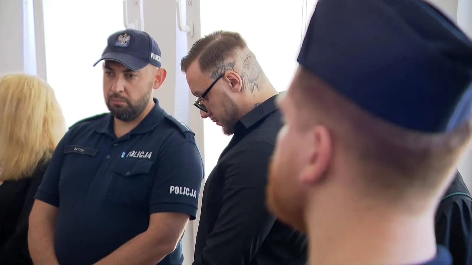 „Niszczono grób mojego męża”, mówi żona ofiary Łukasza Żaka