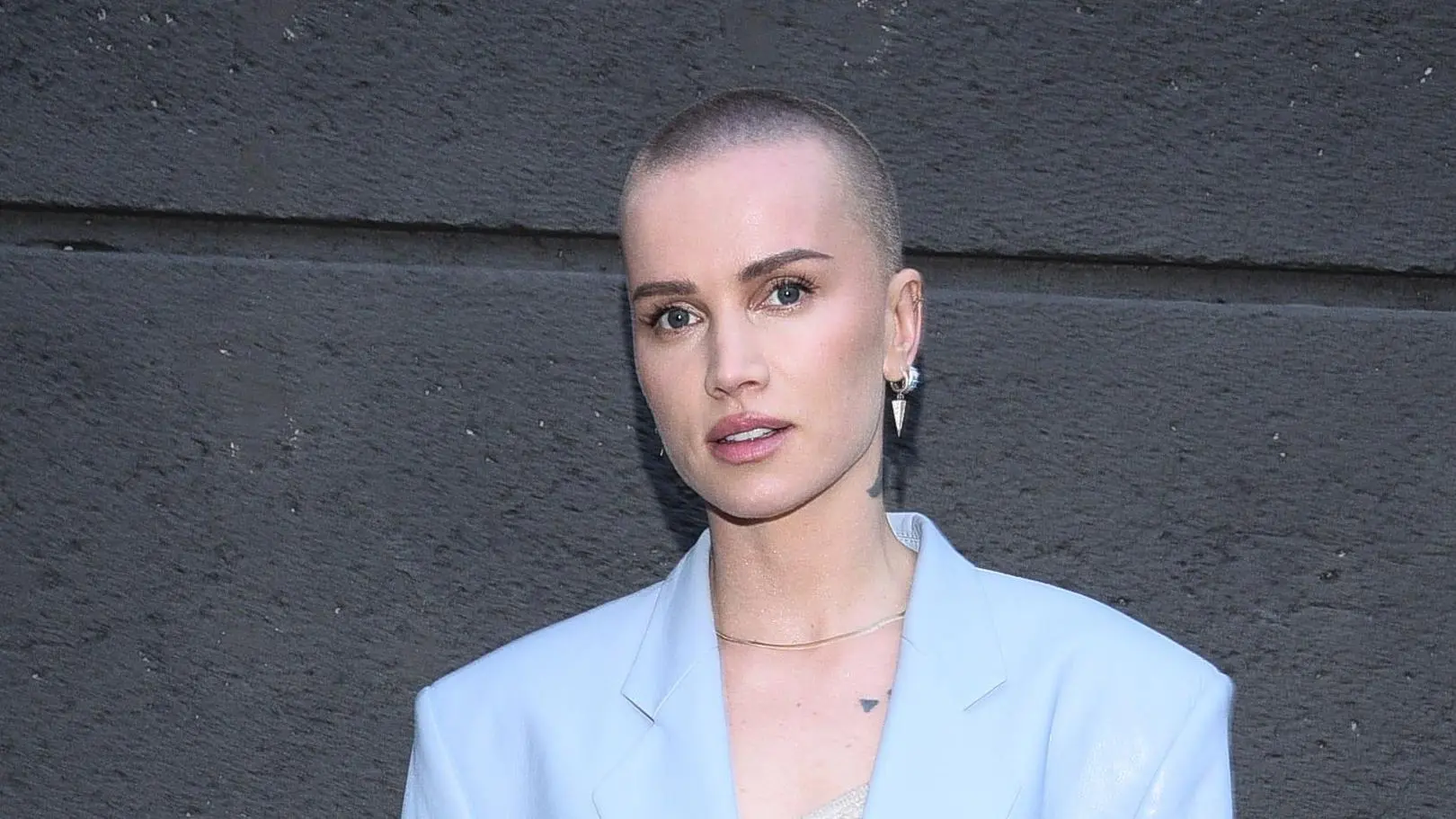 Maffashion uderza w Sebastiana Fabijańskiego. "Wzięłam obowiązek niewyspania się, aby tata mógł wysypiać się po ciężkim porodzie"