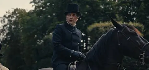 Dlaczego Wokulski nie ma brody? Charakteryzatorka "Lalki" zdradziła tajemnice planu filmowego