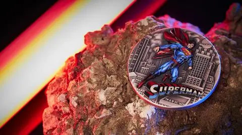 Warner Bros. Discovery Global Consumer Products oraz Mennica Gdańska wprowadzają na rynek kolekcjonerską monetę „Superman”