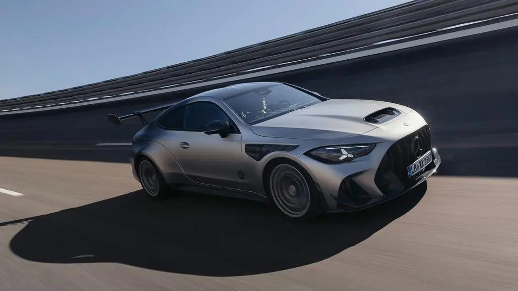 Mercedes-Benz-CLE_646_AMG_Spezialanfertigung-2027-1280-48fd217045c0255d8a267819d0ef40c4e5