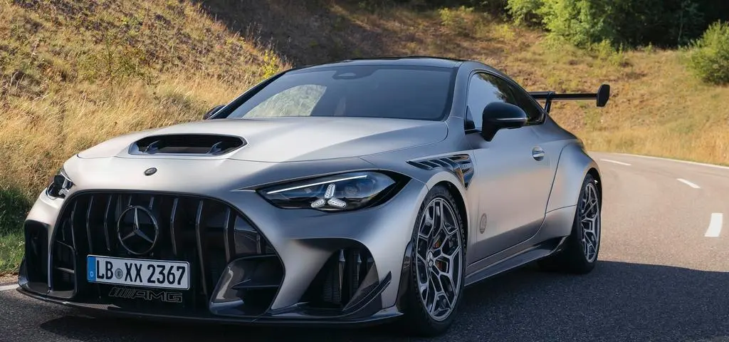 Mercedes-AMG CLE 646 Spezialanfertigung. Tylko 30 sztuk i 646 KM z V8