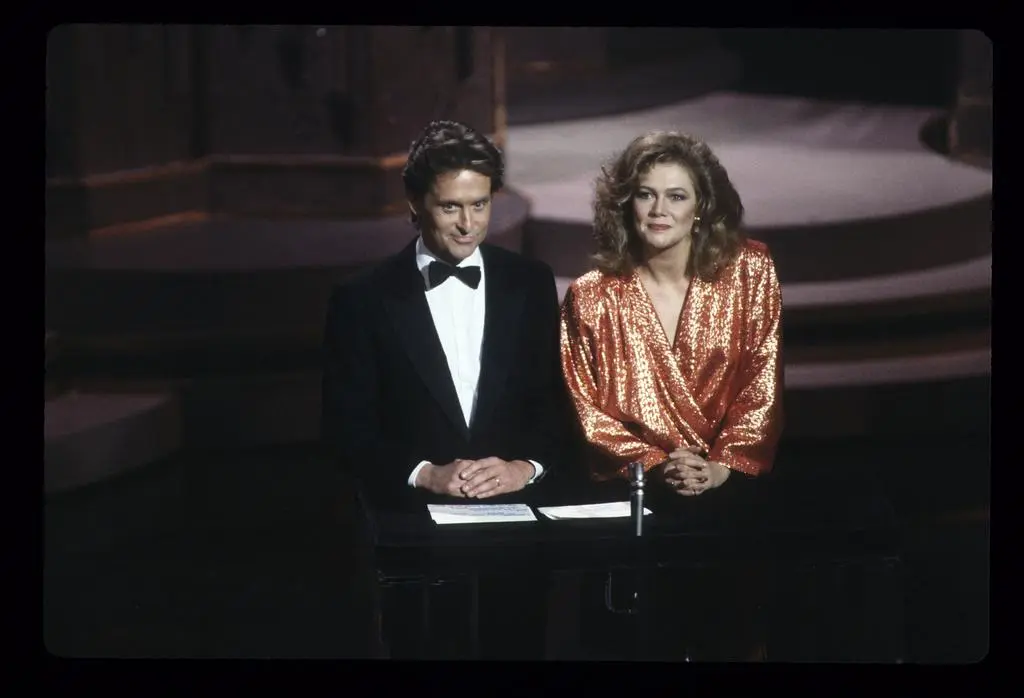 Michael Douglas i Kathleen Turner