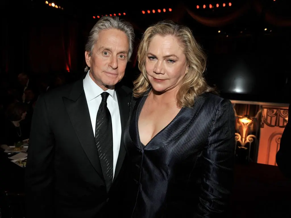 Michael Douglas i Kathleen Turner