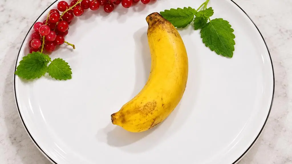 Małgorzata Samolej. Monoporcja - banan